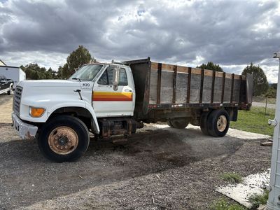 F 800