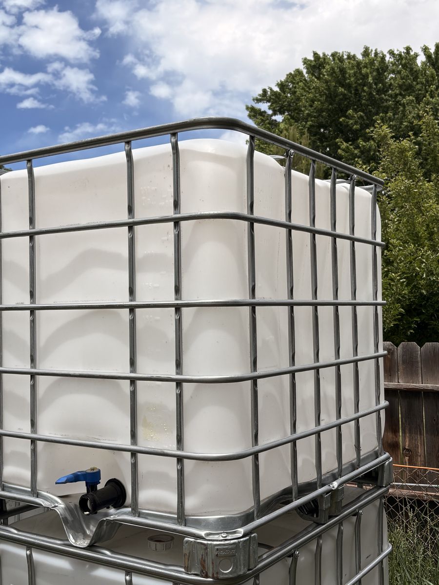 275 gallon tank