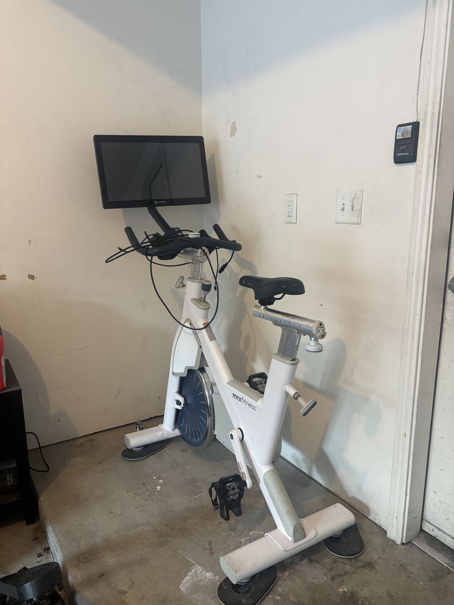 MYX FITNESS BIKE