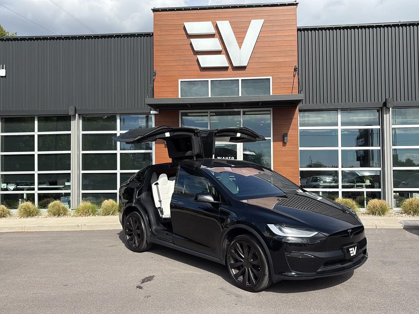 2024 Tesla Model X Base
