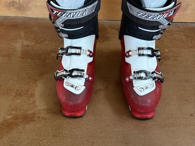 Men's Technica Ski Boots