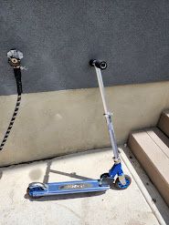 3 foot Razor Scooter $20 OBO
