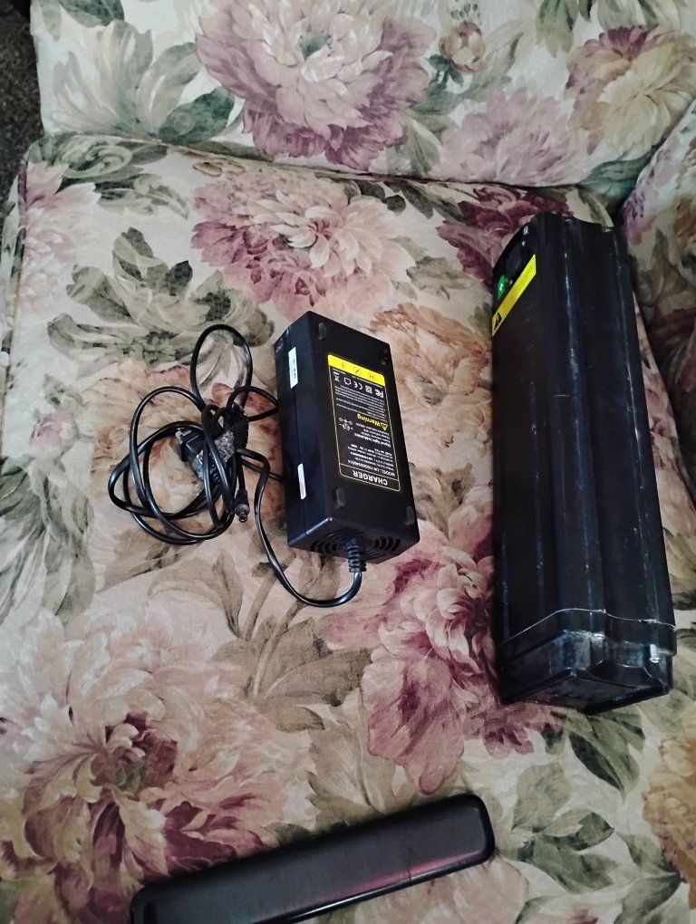 urlife ebike battery with charger
