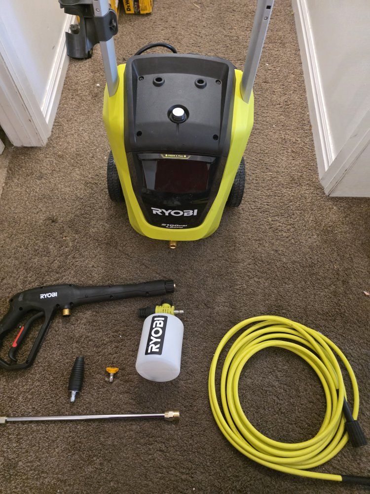 RYOBI 2100 PSI 1.2 GPM Electric Pressure Washer - RY142012