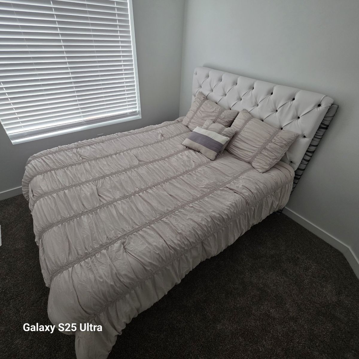 Queen Size Bed Frame - Tufted Headboard, Platform Style, White or Black. 500.00 Black and 400.00 white Including  pillows  and
