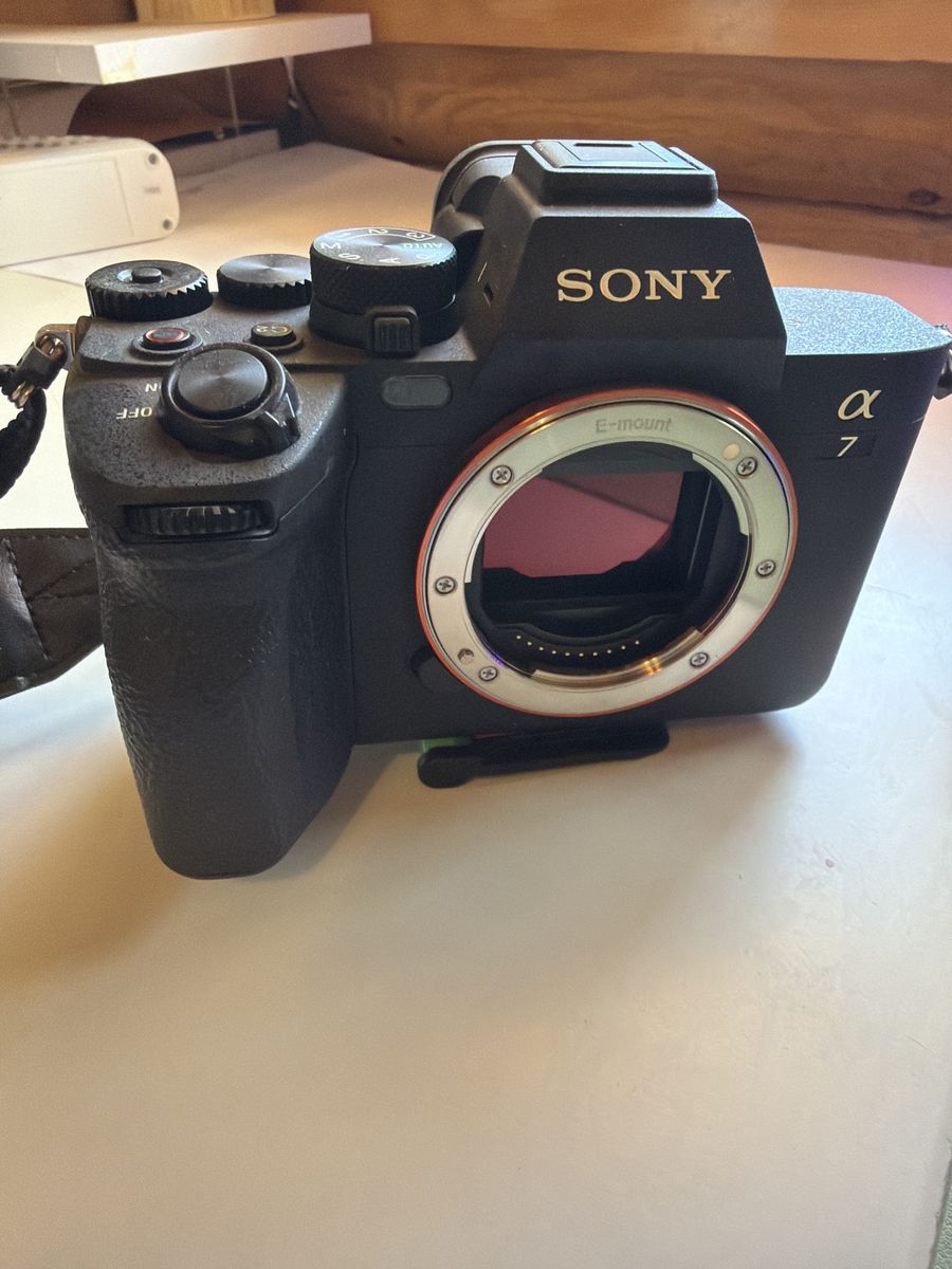 Like New Sony A7 IV Camera Body