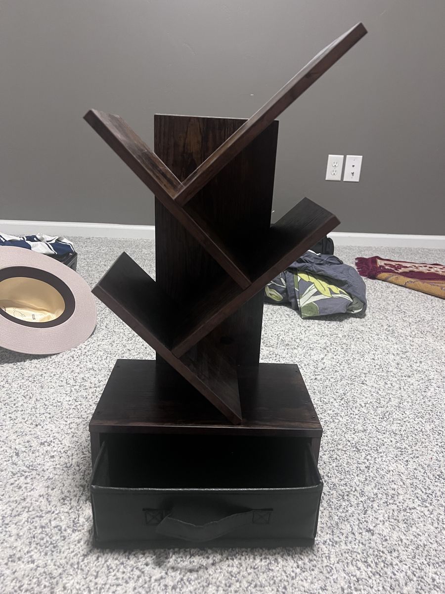 Wooden Bookshelf with Drawer (4 shelf tree)