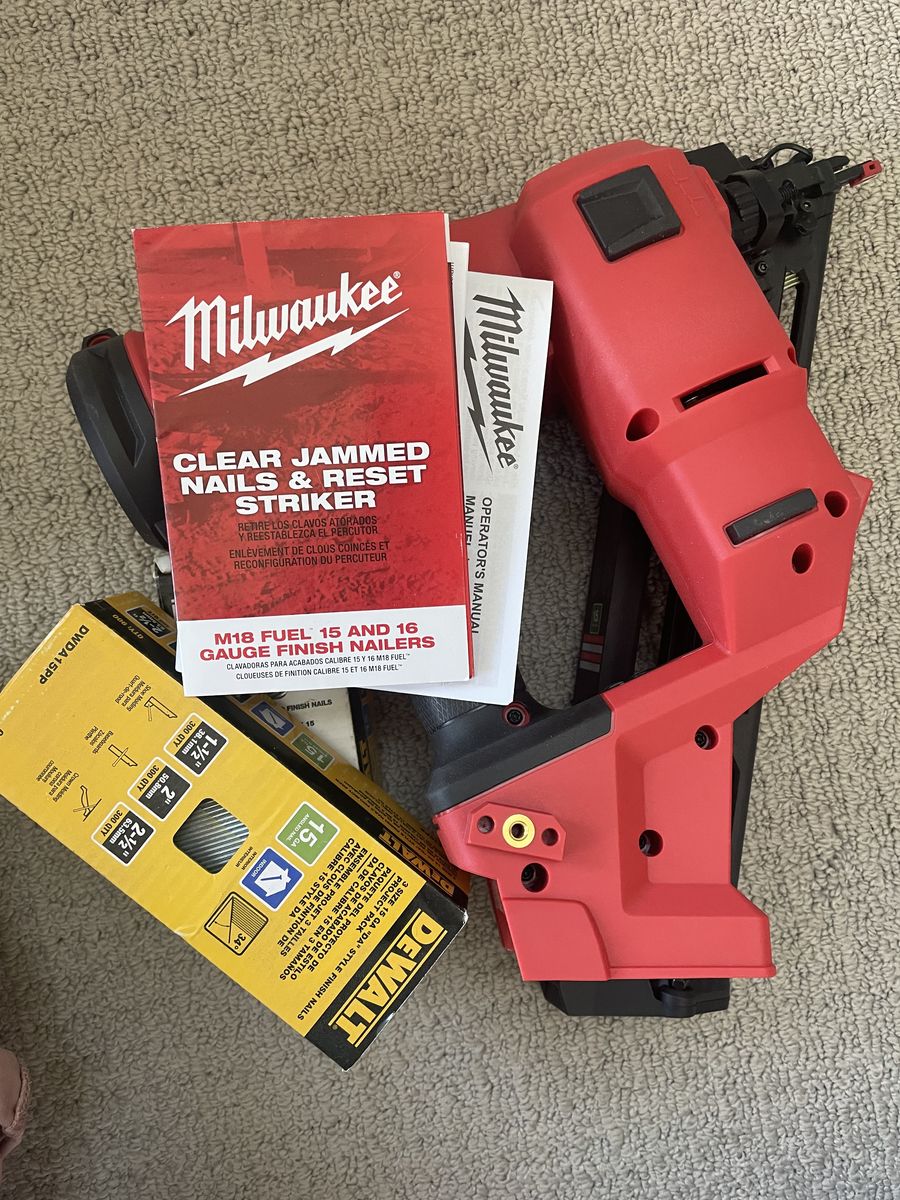 Milwaukee Finish Nailer M18
