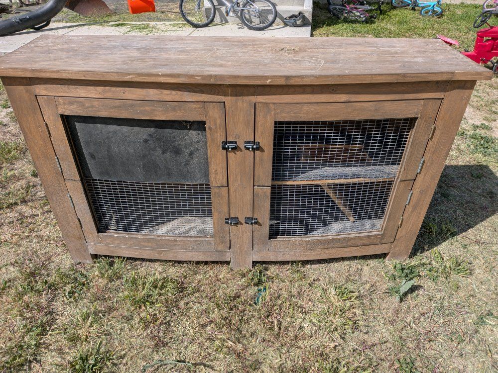 Rabbit Hutch