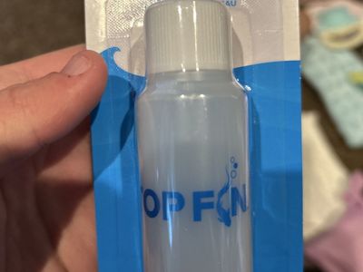 Top Fin Underwater Worlds Water Test Vial for Aquariums