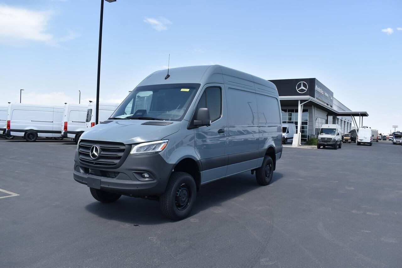 2025 Mercedes-Benz Sprinter 2500