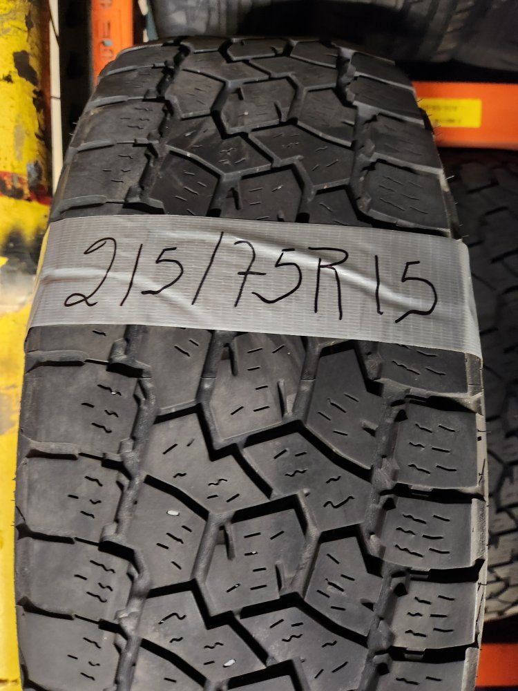 215/75r15 toyo open country at