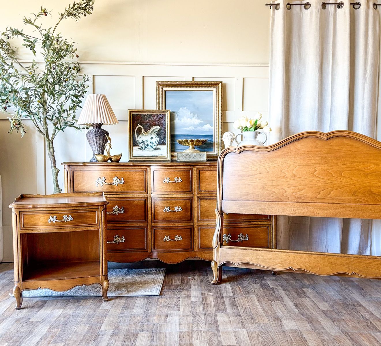 *FREE DELIVERY* Vintage Drexel French Bedrooms Set