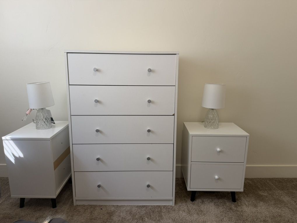 Dresser Set