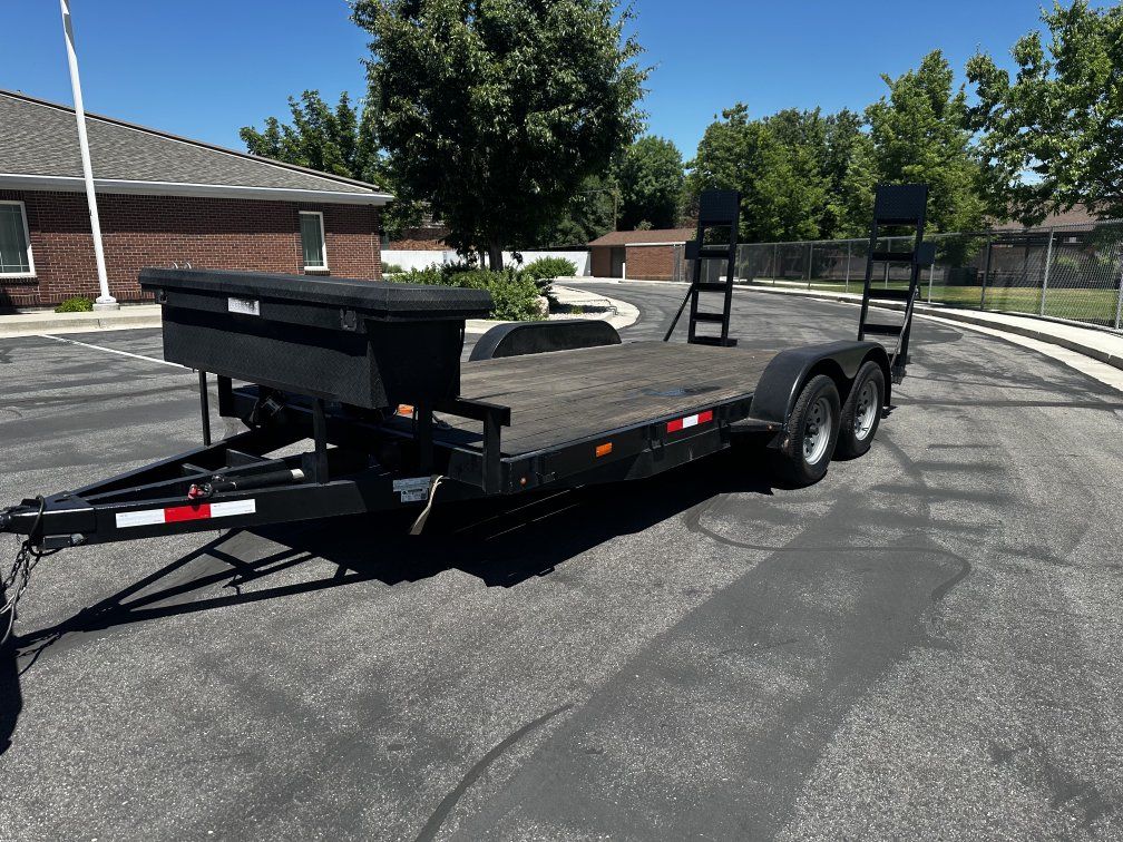 16X7 Trailer