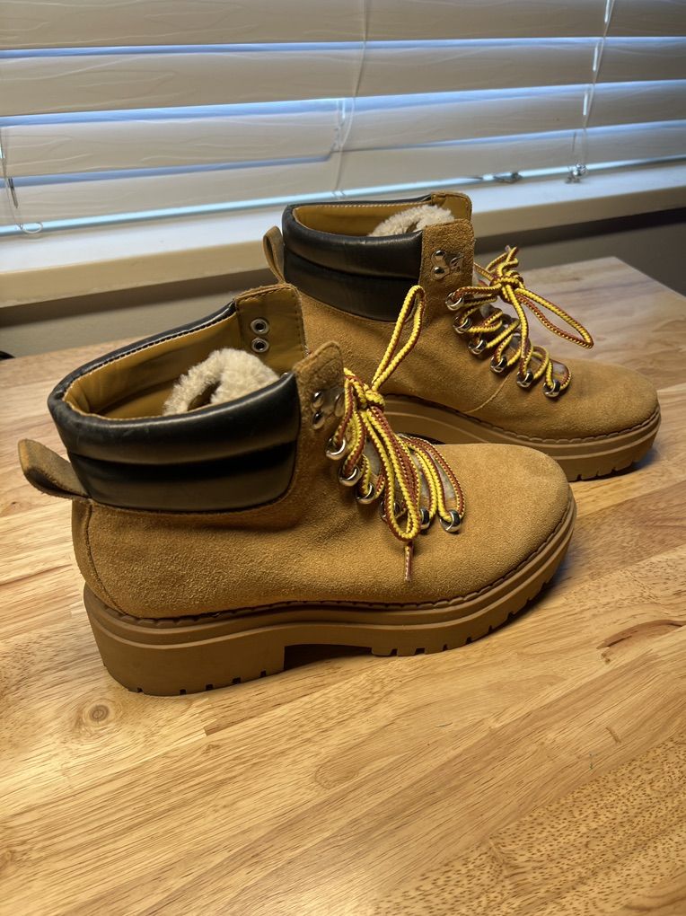 MARC FISHER LTD 8 1/2 Winter Boots Boot Shoes