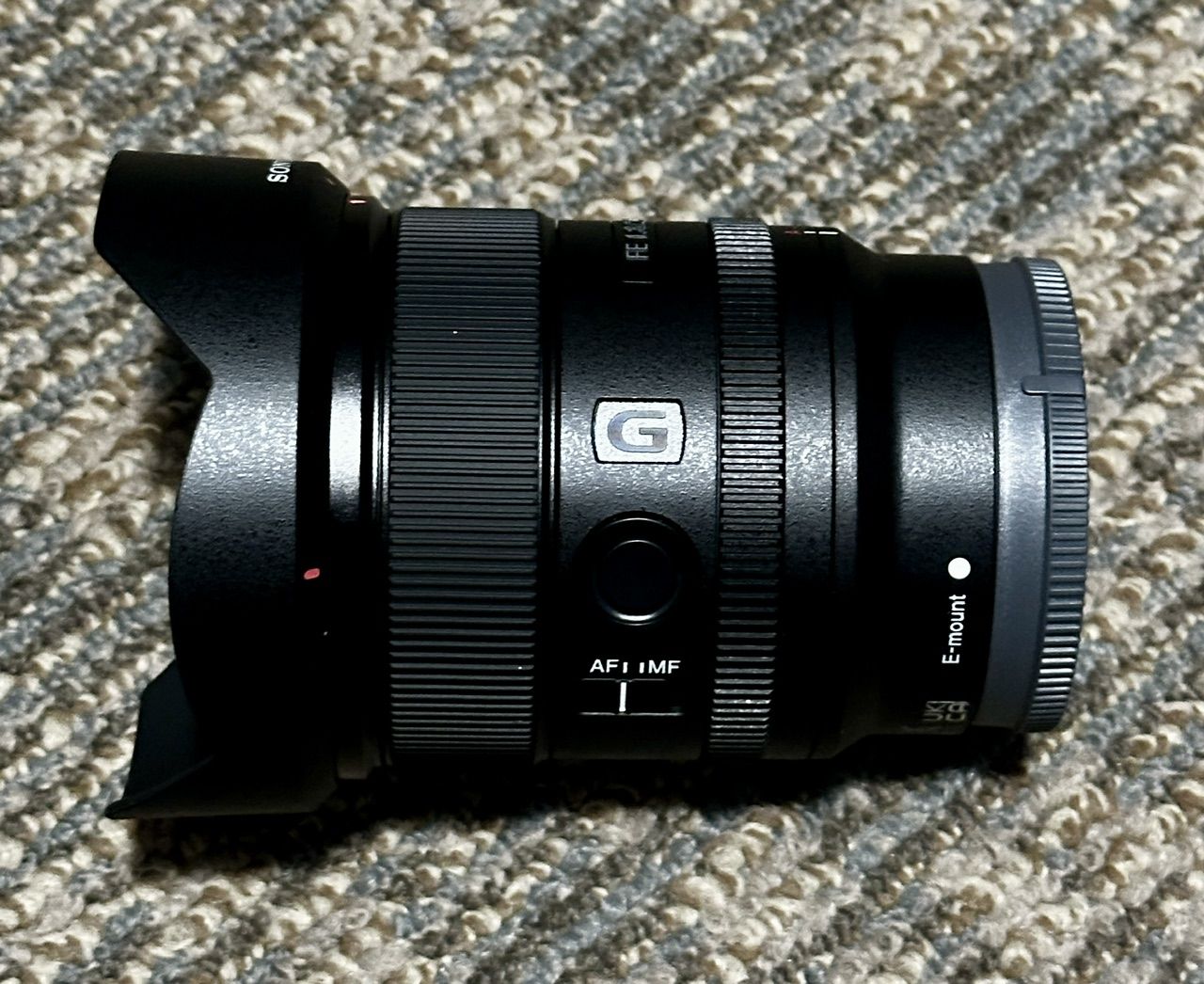 Main image 3