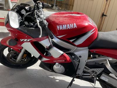 2000 Yamaha R6 PARTS ONLY