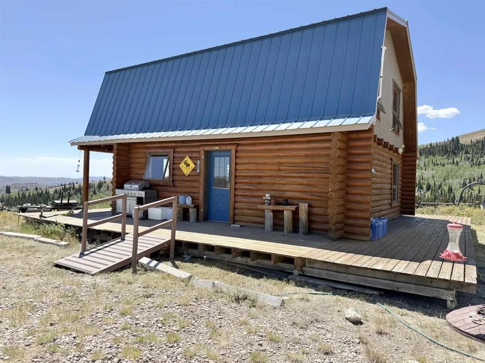 Main image 13