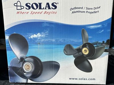 Solas 17" Boat Propeller