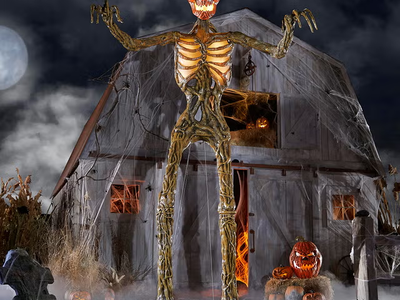Many different Large Halloween Animatronic Prop Collection - Giant Decor