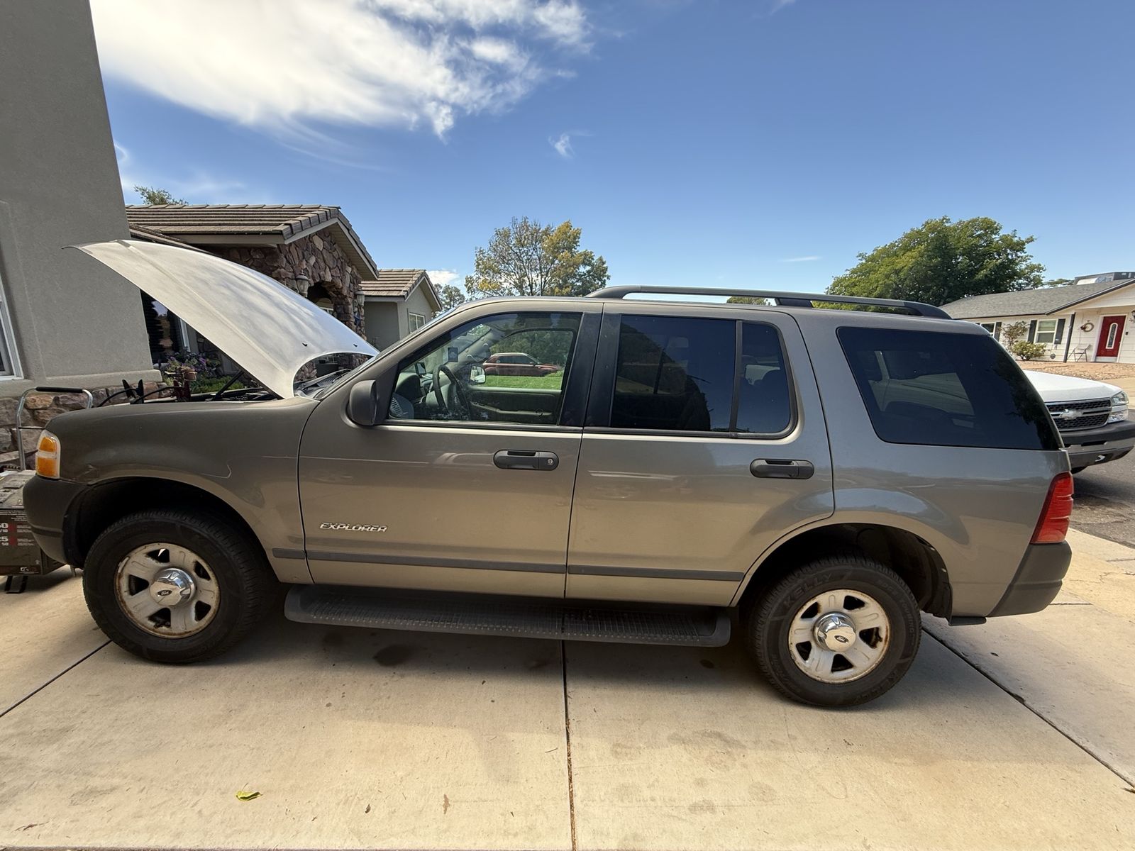 2004 Ford Explorer Base