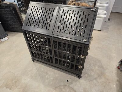 Rolling Dog Kennel