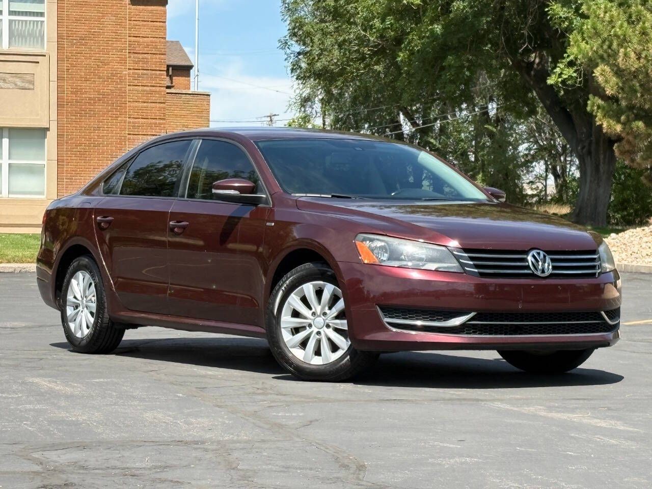 2014 Volkswagen Passat 1.8T Wolfsburg Edition PZEV