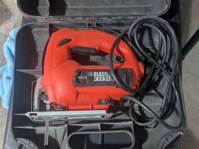 Black and Decker Jig Saw (Corded)