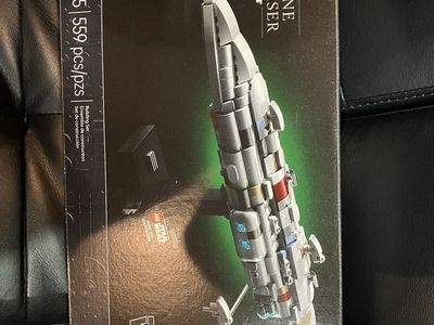 LEGO Star Wars Home One Starcruiser Building Set (75405) - 559 Pieces