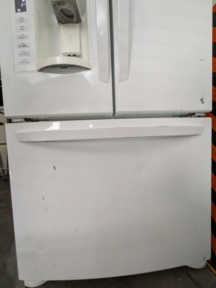 Main image 8
