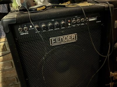 Fender Rumble 60 Bass Amplification Combo Amp - Black, 60W