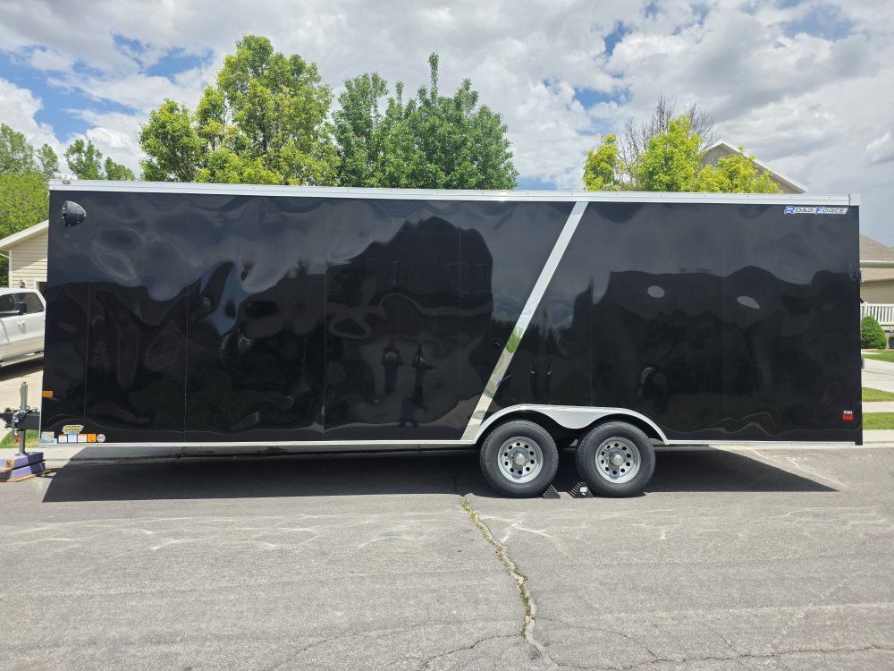 2025 24x8.5 Enclosed Trailer for Rent