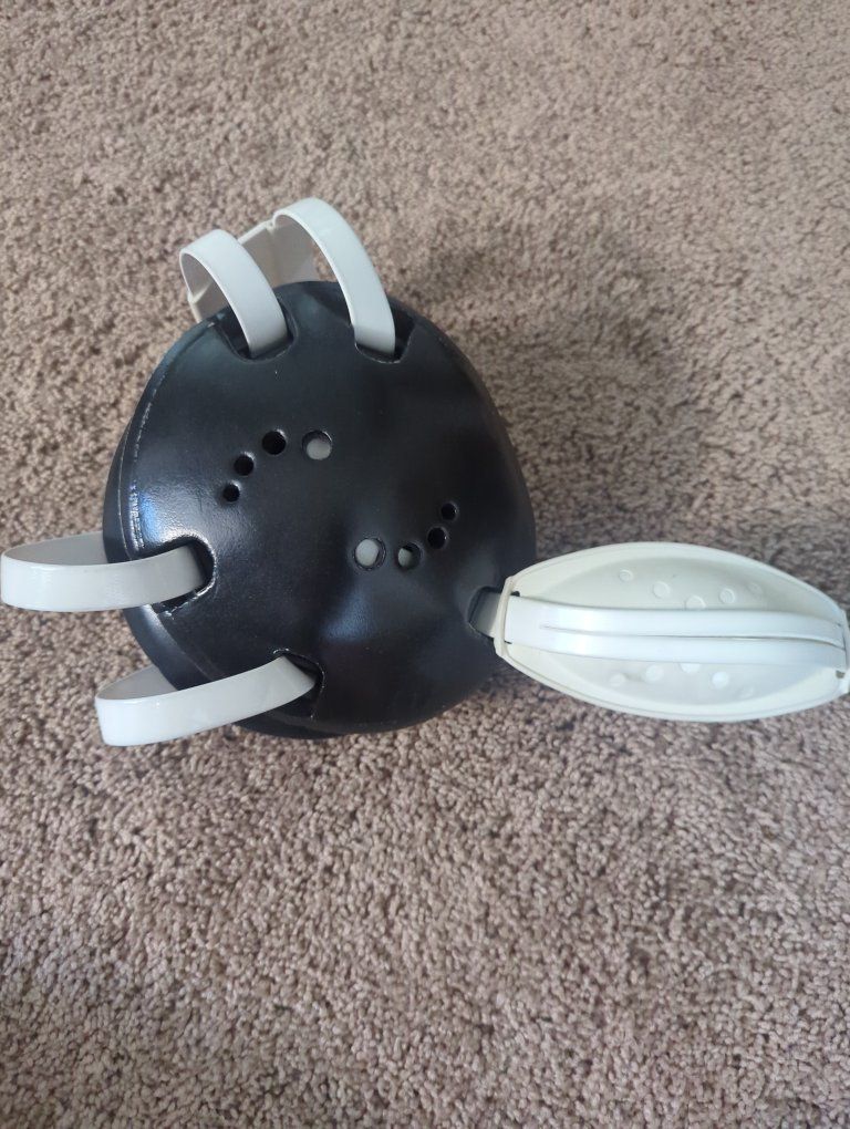 Asics wrestling head gear