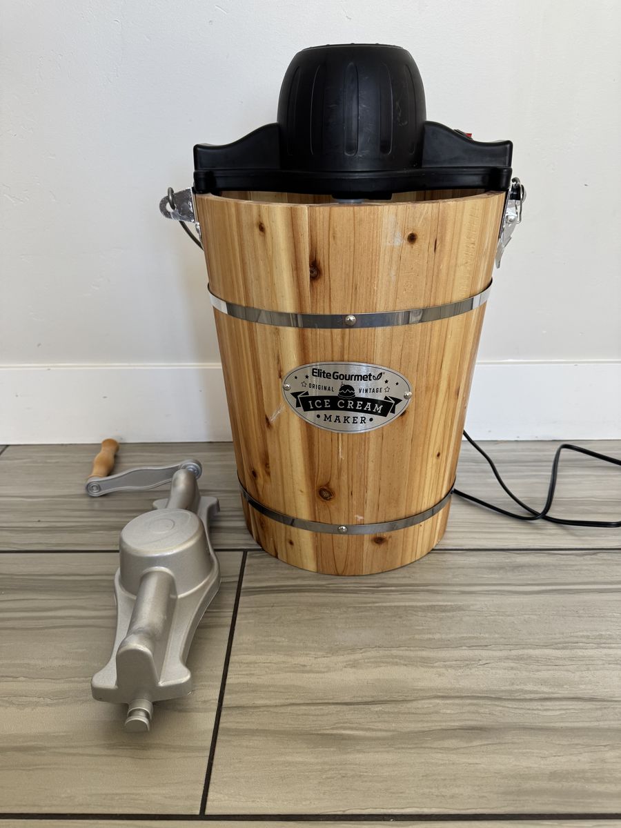 Elite Gourmet Vintage Ice Cream Maker