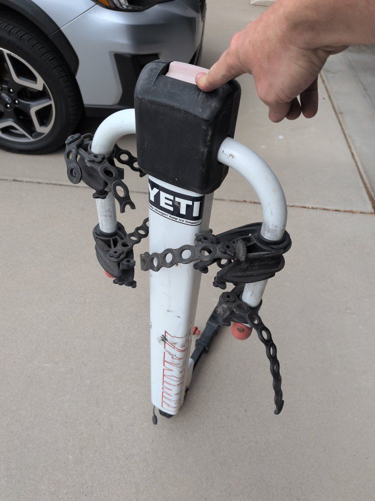Yeti Hitch Mount 2-Bike Rack White - Used