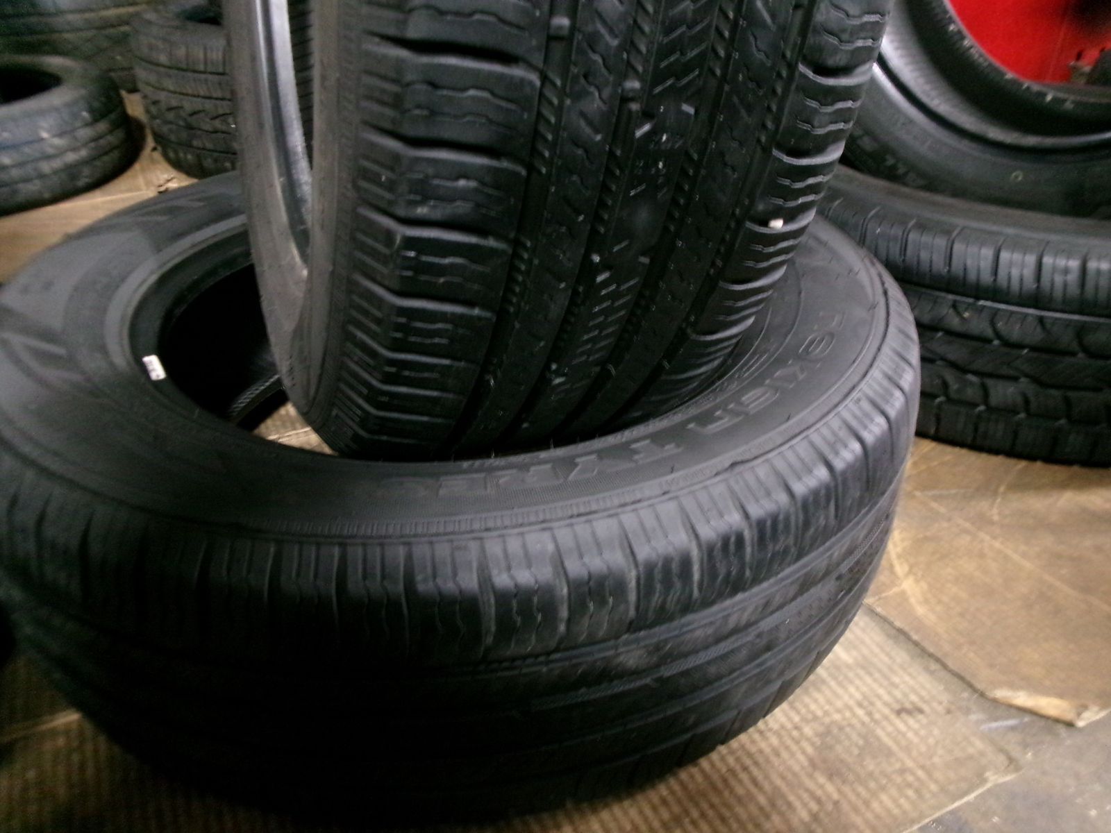 225/65R17 NOKIAN TYRES ONE PAIR OF TWO USED TIRES