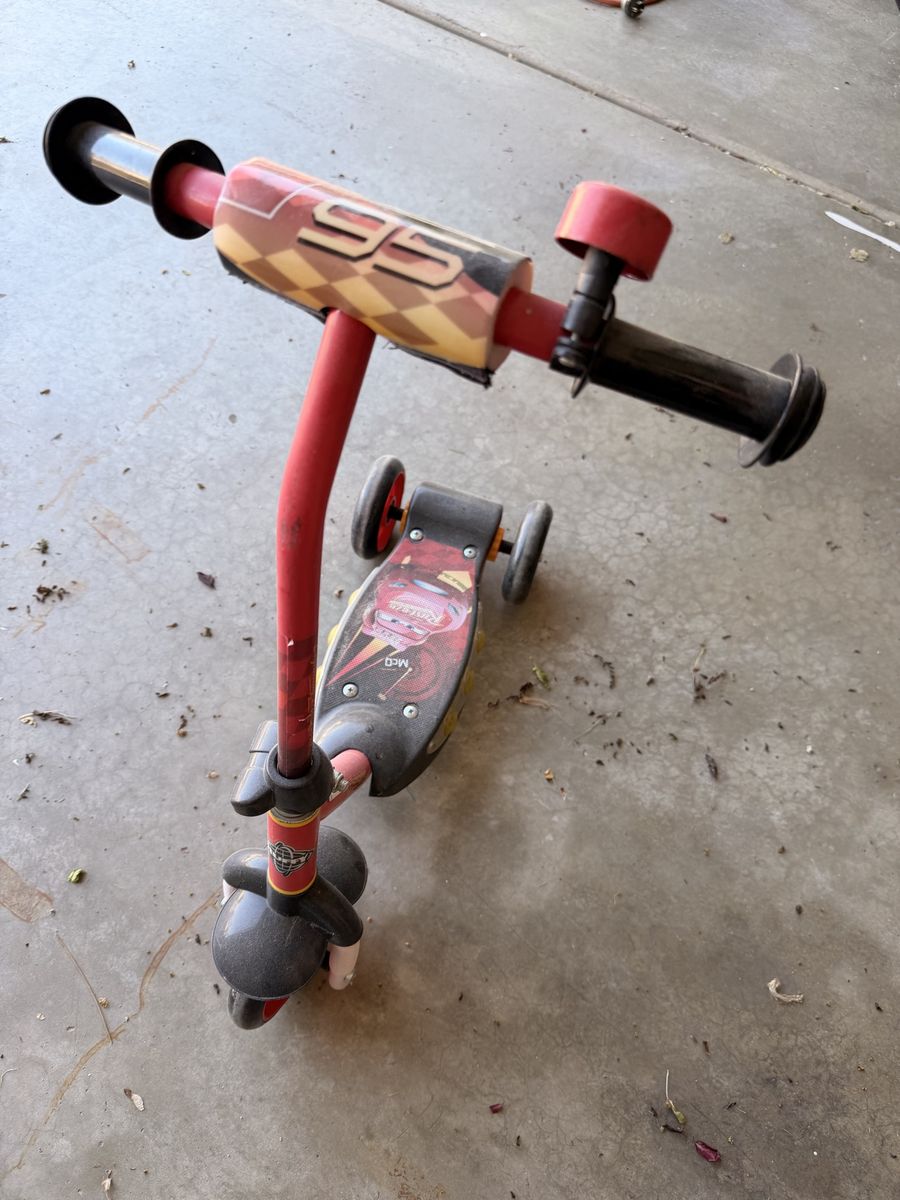 Kid scooter