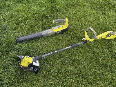 Ryobi 18V ONE+ Cordless String Trimmer/Edger & Blower Combo Kit - Lawn Care Tools