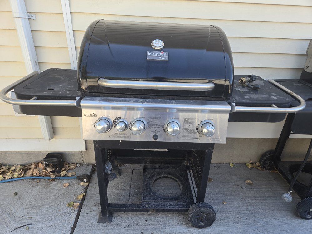 Char-broil grills