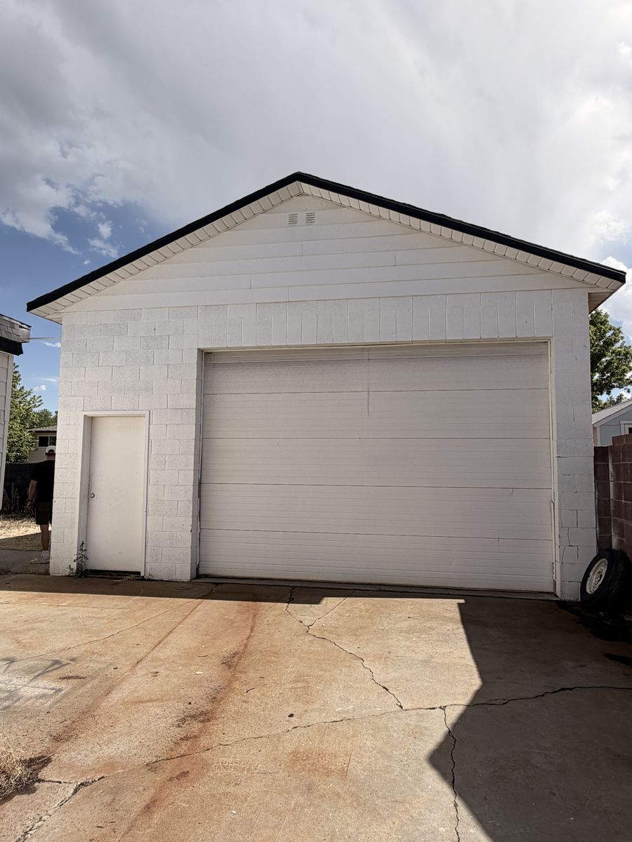 Over sized garage shop and RV pad for rent.