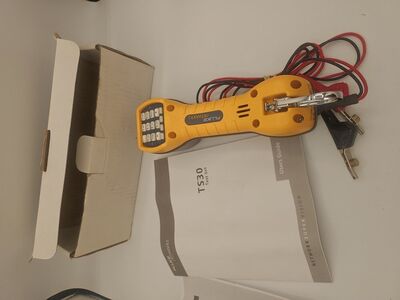 Fluke TS30 line tester