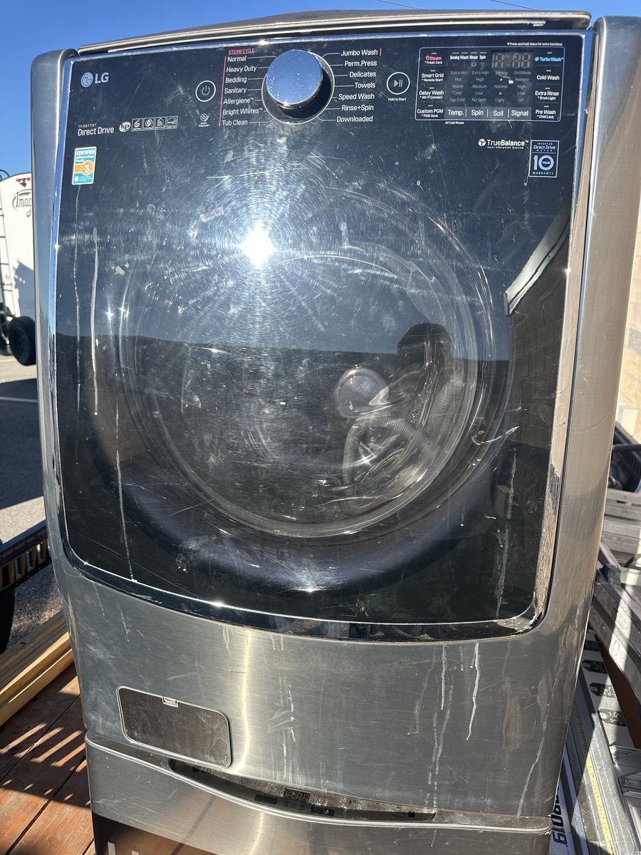 LG Washer and Gas Dryer