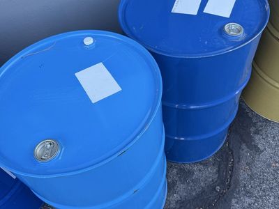 55 Gallons metal barrels