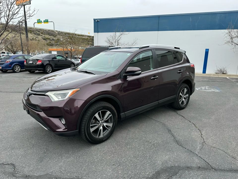 2016 Toyota RAV4 XLE