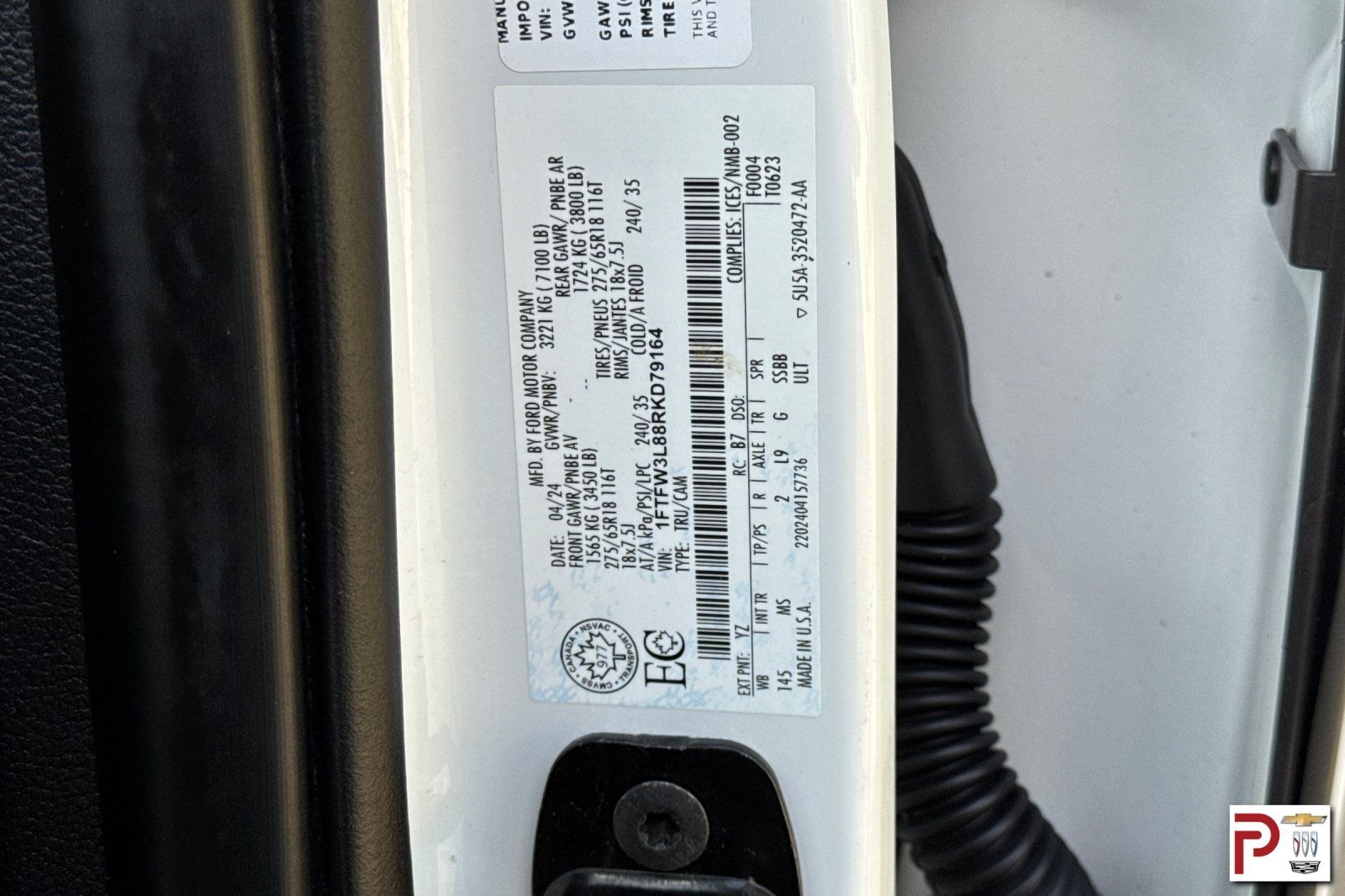 Main image 33