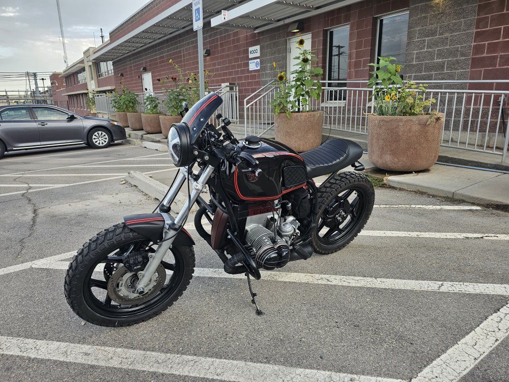 1985 BMW R-80rt monolever cafe racer