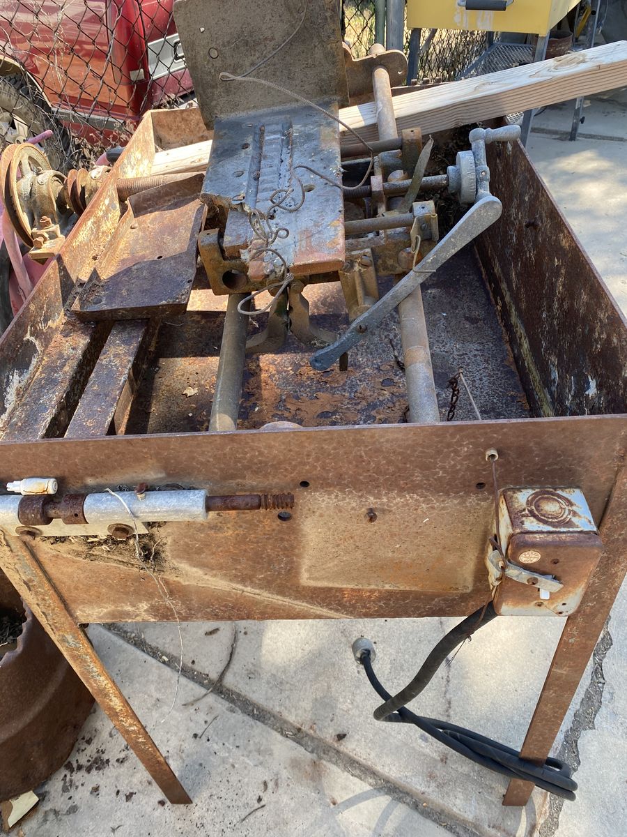 Main image 6