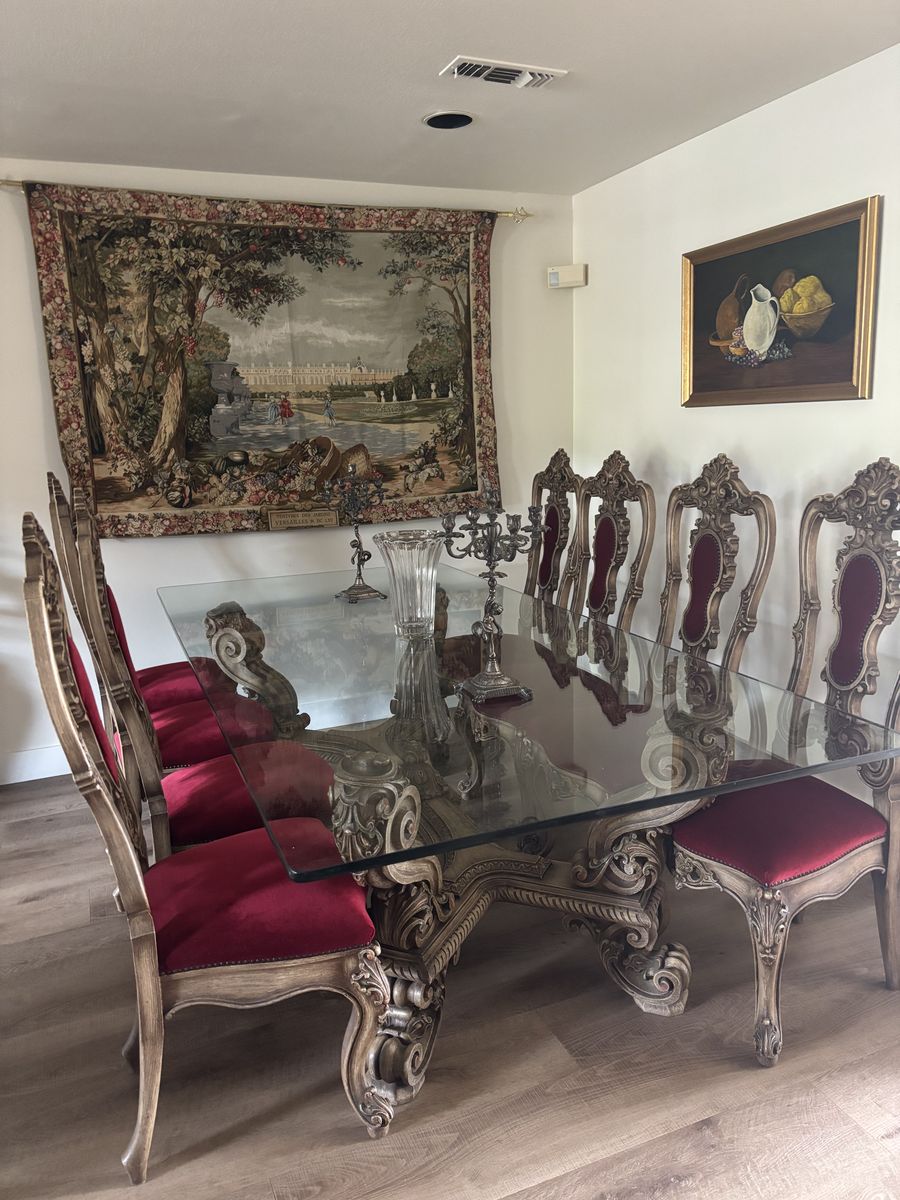 Luís XV Antique Hand Carved Dining Set with Chairs