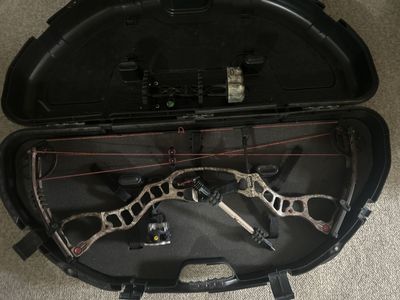 Hoyt Bow